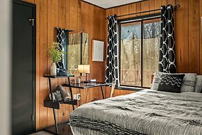 Mountain Magic by Avantstay Firepit Game Room - Pool Table Foosball