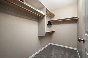 Bella Vista by Avantstay Pool w Waterslide