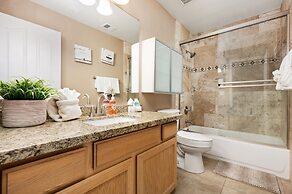 Bella Vista by Avantstay Pool w Waterslide