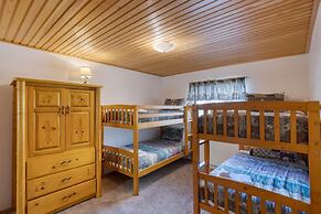 Viewtopia by Avantstay Lakefront Views Hot Tub