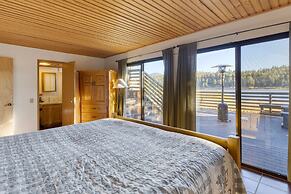 Viewtopia by Avantstay Lakefront Views Hot Tub