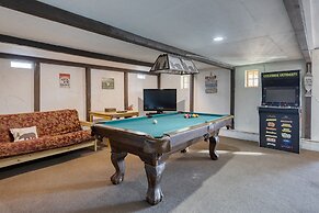 Viewtopia by Avantstay Lakefront Views Hot Tub