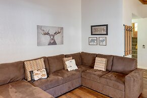 Viewtopia by Avantstay Lakefront Views Hot Tub