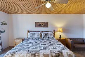 Viewtopia by Avantstay Lakefront Views Hot Tub