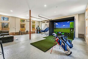 Grand Timber by Avantstay Indoor Pool Sauna Sports Court Game Room Mor