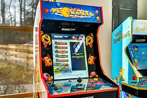 Grand Timber by Avantstay Indoor Pool Sauna Sports Court Game Room Mor