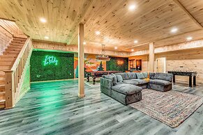 Grand Timber by Avantstay Indoor Pool Sauna Sports Court Game Room Mor