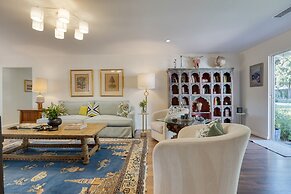 Hummingbird Haven by Avantstay Dog-friendly Near the Beach Huge Yard H