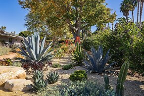 Hummingbird Haven by Avantstay Dog-friendly Near the Beach Huge Yard H