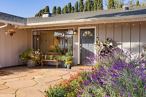 Hummingbird Haven by Avantstay Dog-friendly Near the Beach Huge Yard H