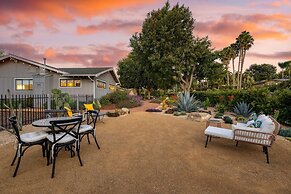 Hummingbird Haven by Avantstay Dog-friendly Near the Beach Huge Yard H