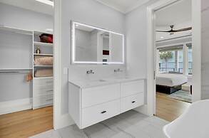 7 Beachwood East by Avantstay Steps to the Beach Ocean Views Hot Tub 7