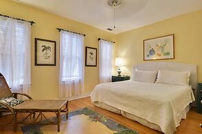 Tropical Dreaming by Avantstay 4 Blks to Beach Private Pool