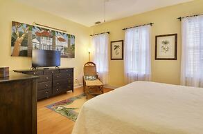 Tropical Dreaming by Avantstay 4 Blks to Beach Private Pool