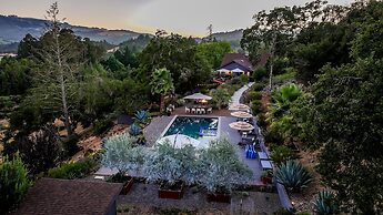 Kenwood Vista by Avantstay 7acres w Pool Fire Pit Vineyard Views