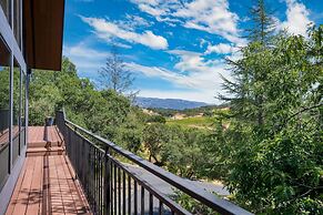 Kenwood Vista by Avantstay 7acres w Pool Fire Pit Vineyard Views