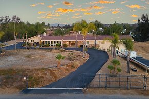Bordeaux Private Pool Hot Tub Game Room Near Temecula Vineyards