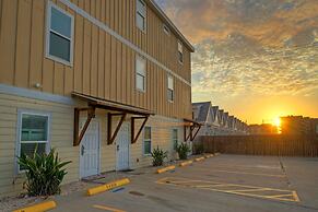 The Beautiful Place by Avantstay Mins to Beach Family-friendly Pool