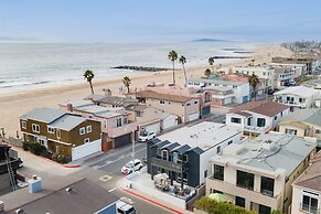 Sandy by Avantstay Oceanview Steps to Beach Patio w Fire Pit Dining Ar