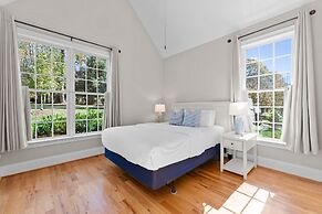 Sunset Pointe by Avantstay Waterfront Beach Fire Pit Sleeps 14 5bdr 4B