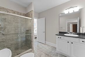 Sunset Pointe by Avantstay Waterfront Beach Fire Pit Sleeps 14 5bdr 4B