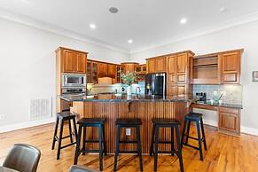 Sunset Pointe by Avantstay Waterfront Beach Fire Pit Sleeps 14 5bdr 4B