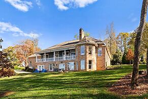 Sunset Pointe by Avantstay Waterfront Beach Fire Pit Sleeps 14 5bdr 4B