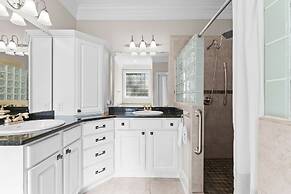 Sunset Pointe by Avantstay Waterfront Beach Fire Pit Sleeps 14 5bdr 4B