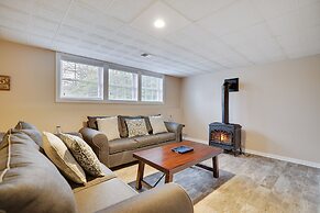 The Nest at Pinecrest by Avantstay Hot Tub Spacious Deck Game Room Fir