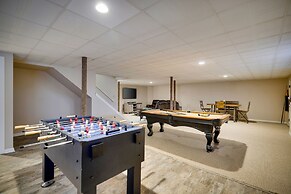 The Nest at Pinecrest by Avantstay Hot Tub Spacious Deck Game Room Fir