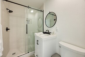 Terrace Hill Modern Paso Robles Escape Near Wineries Dining and Hot Sp