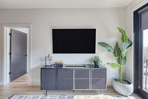 Muse at the Odyssey by Avantstay Heart of Midtown