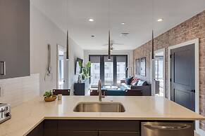 Muse at the Odyssey by Avantstay Heart of Midtown