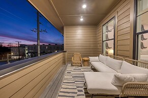 98 Degrees by Avantstay Covered Balcony Lounge Newly Built 4bdr Home