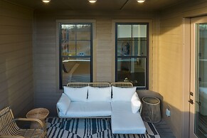 98 Degrees by Avantstay Covered Balcony Lounge Newly Built 4bdr Home