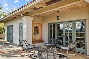 Wellsona Vineyard Retreat Pool Hot Tub Views Main Home Guest Home