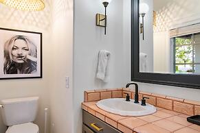 Wellsona Vineyard Retreat Pool Hot Tub Views Main Home Guest Home