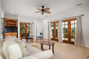 Wellsona Vineyard Retreat Pool Hot Tub Views Main Home Guest Home