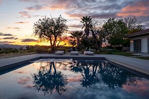 Wellsona Vineyard Retreat Pool Hot Tub Views Main Home Guest Home
