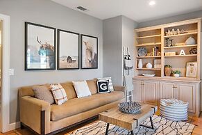 Wellsona Vineyard Retreat Pool Hot Tub Views Main Home Guest Home