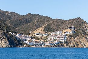 Camino De Flores by Avantstay Views Pool Beach Access Community Amenit