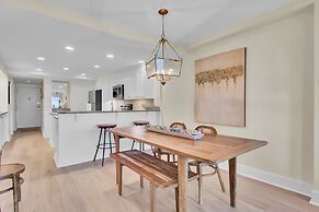 303a Shipwatch by Avantstay Ocean View Shared Pool Boardwalk to Beach