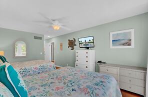 36 Lagoon Villa by Avantstay Fishing Dock Views