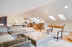 Sunny Pond by Avantstay Secluded Estate w a Private Pond Gym Movie The