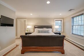 Sunny Pond by Avantstay Secluded Estate w a Private Pond Gym Movie The