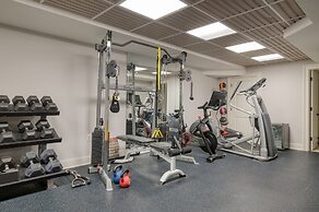 Sunny Pond by Avantstay Secluded Estate w a Private Pond Gym Movie The