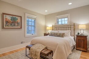 Sunny Pond by Avantstay Secluded Estate w a Private Pond Gym Movie The