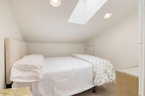 Sunny Pond by Avantstay Secluded Estate w a Private Pond Gym Movie The