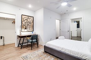 The Grove 3 by Avantstay Music Row at Your Door