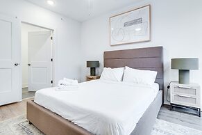 The Grove 3 by Avantstay Music Row at Your Door